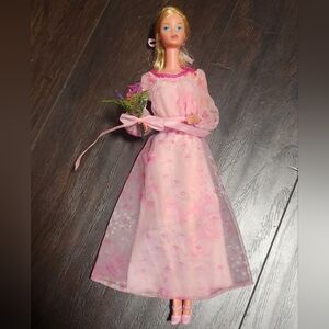 Vintage Kissing Barbie Mattel 1978